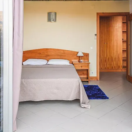 Amazing Apartment In Freixo De Espada C * Freixo de Espada à Cinta